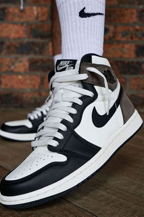 Jordan 1 Scarpe (105) .